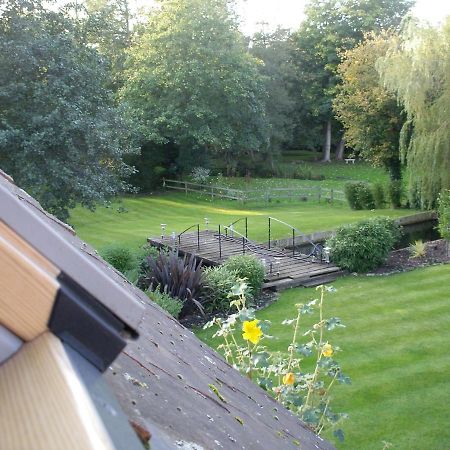 Riverside Lodge Pied A Terre Fordingbridge Eksteriør billede