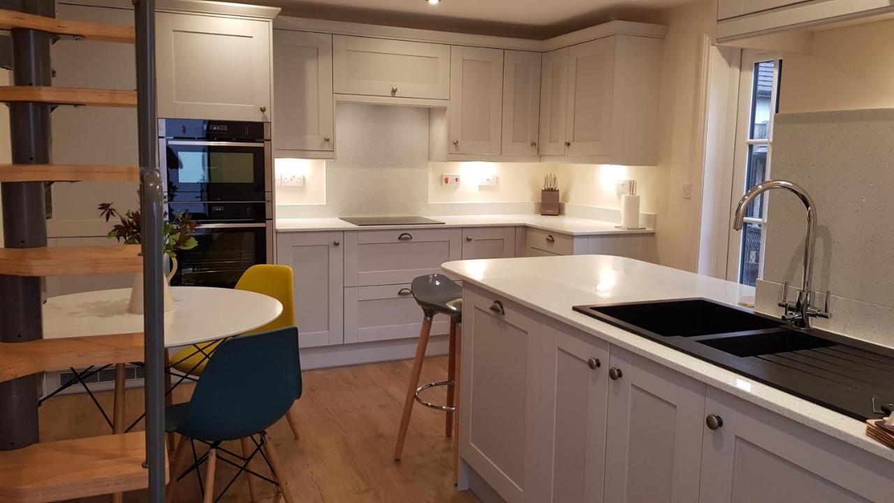 Riverside Lodge Pied A Terre Fordingbridge Eksteriør billede